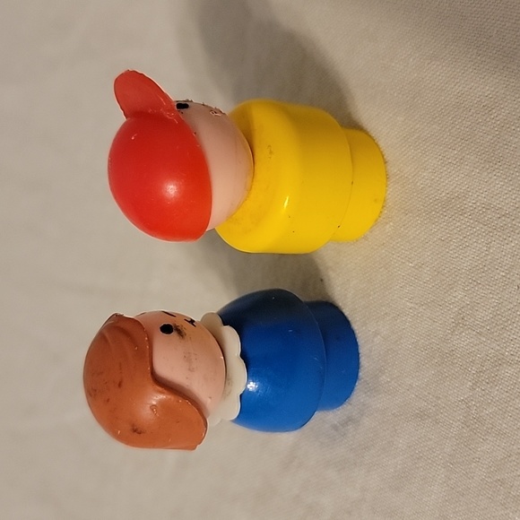 Vintage Fisher Price Little People Car and People Woman and Kid - Picture 14 of 16